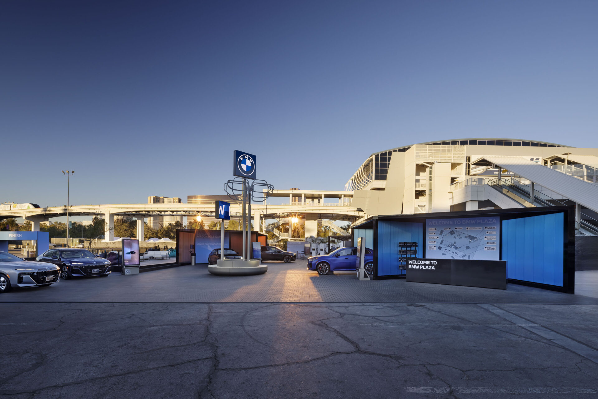 BMW Exponate CES Las Vegas 2024 ??? metron eging GmbH